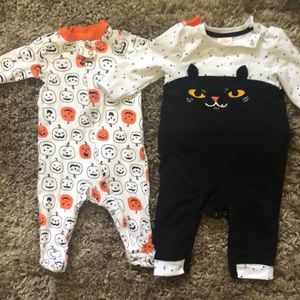 Halloween baby sleeper and outfit